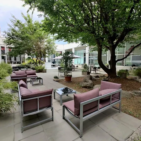 College Garden Бад-Фёслау