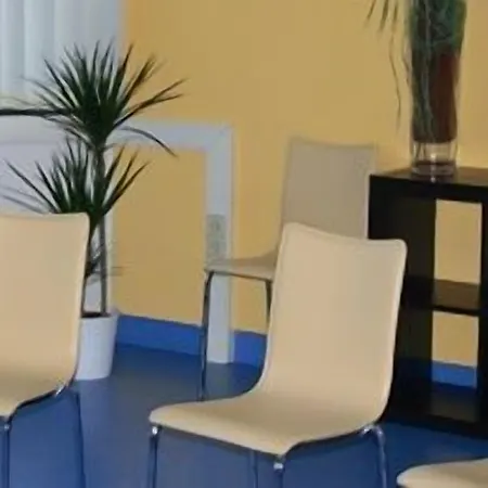 College Garden 3* Бад-Фёслау