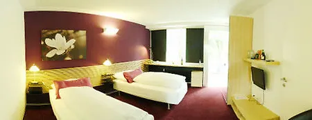 College Garden Hotel Bad Voeslau