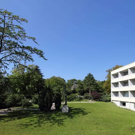 Hotel College Garden