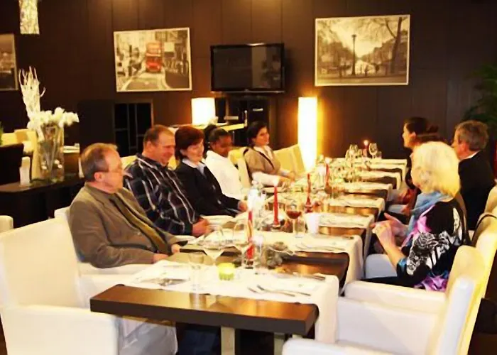 מלון College Garden