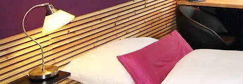 College Garden Hotel