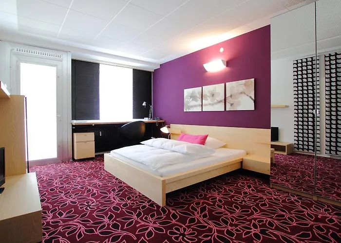 College Garden 3* באד ווסלאו